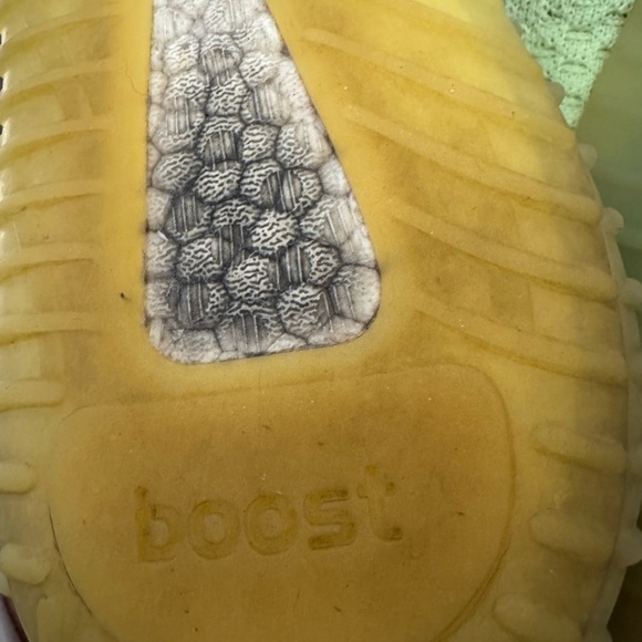 adidas Yeezy Boost 350 V2 size 5.5 - Picture 10 of 10